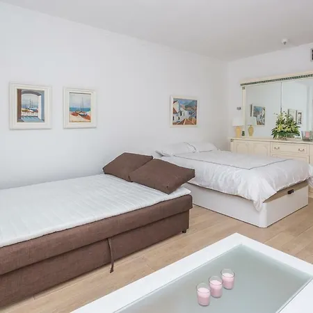 Apartment Pyr Private Studio