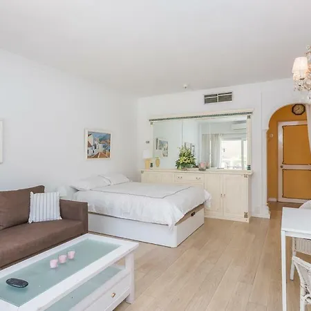 Pyr Private Studio * Fuengirola